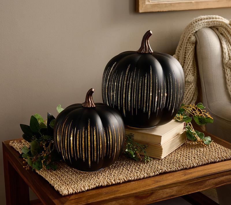 👻Halloween Sale 49% OFF👻Valerie's Starry Harvest Pumpkin: Limited Edition with Starry Night Design & Celestial Light Show